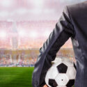 Taruhan Sepak Bola Mengatasi Masalah Keuangan Anda